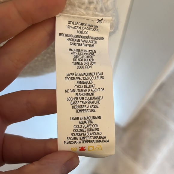 UK2LA Cowl neck knit sweater - Picture 3 of 8